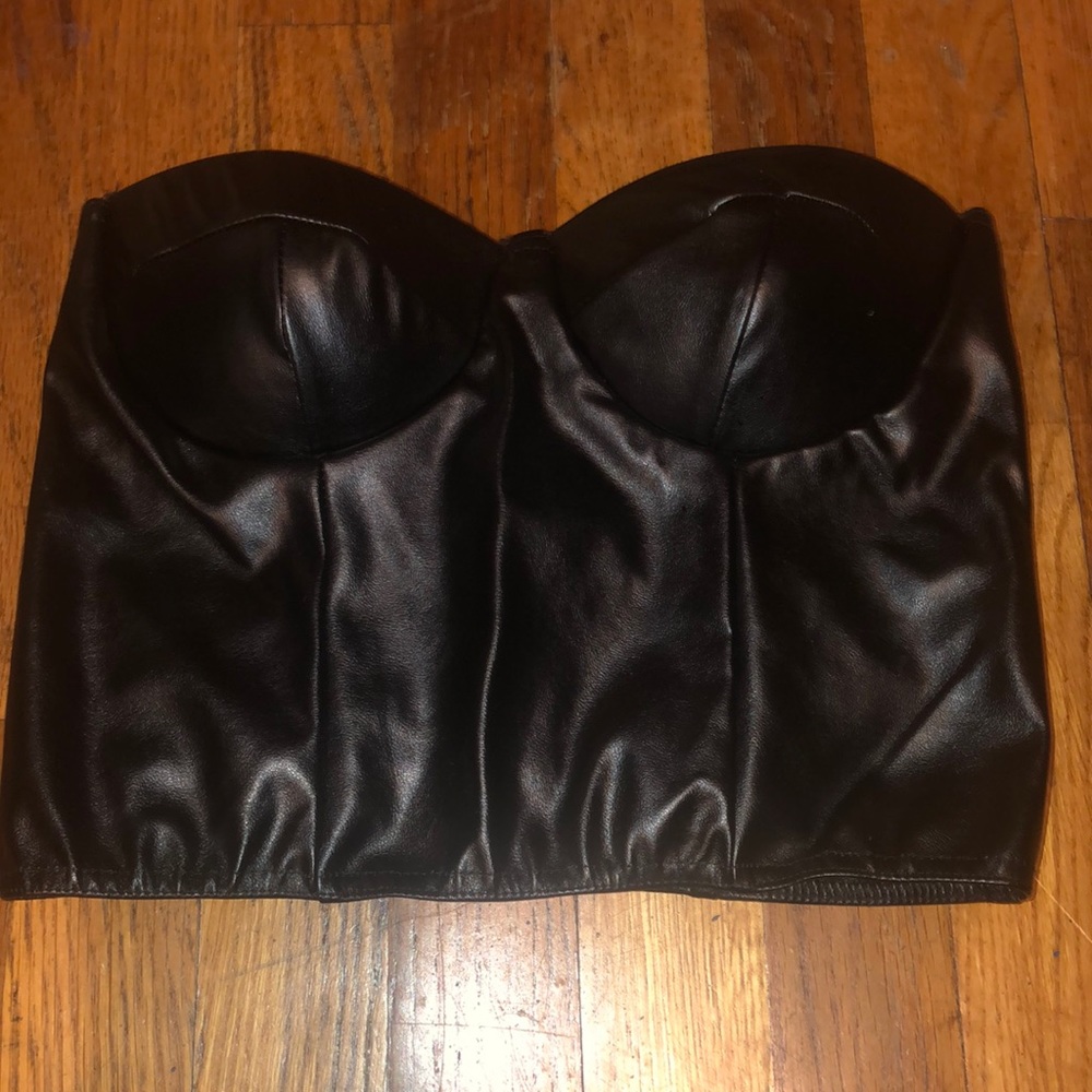 Black strapless Corset